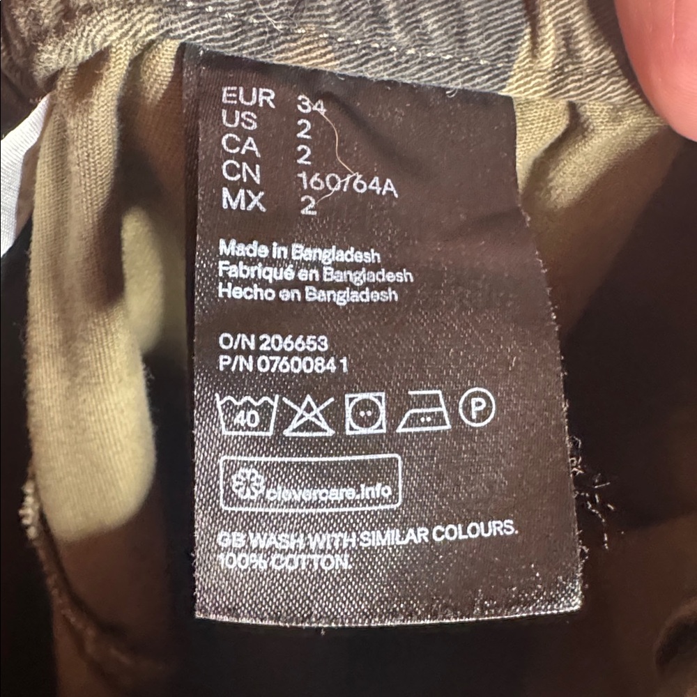H&M Divided Camo Cargo Jogger Pants Elastic Waist Size 2 - Picture 11 of 11